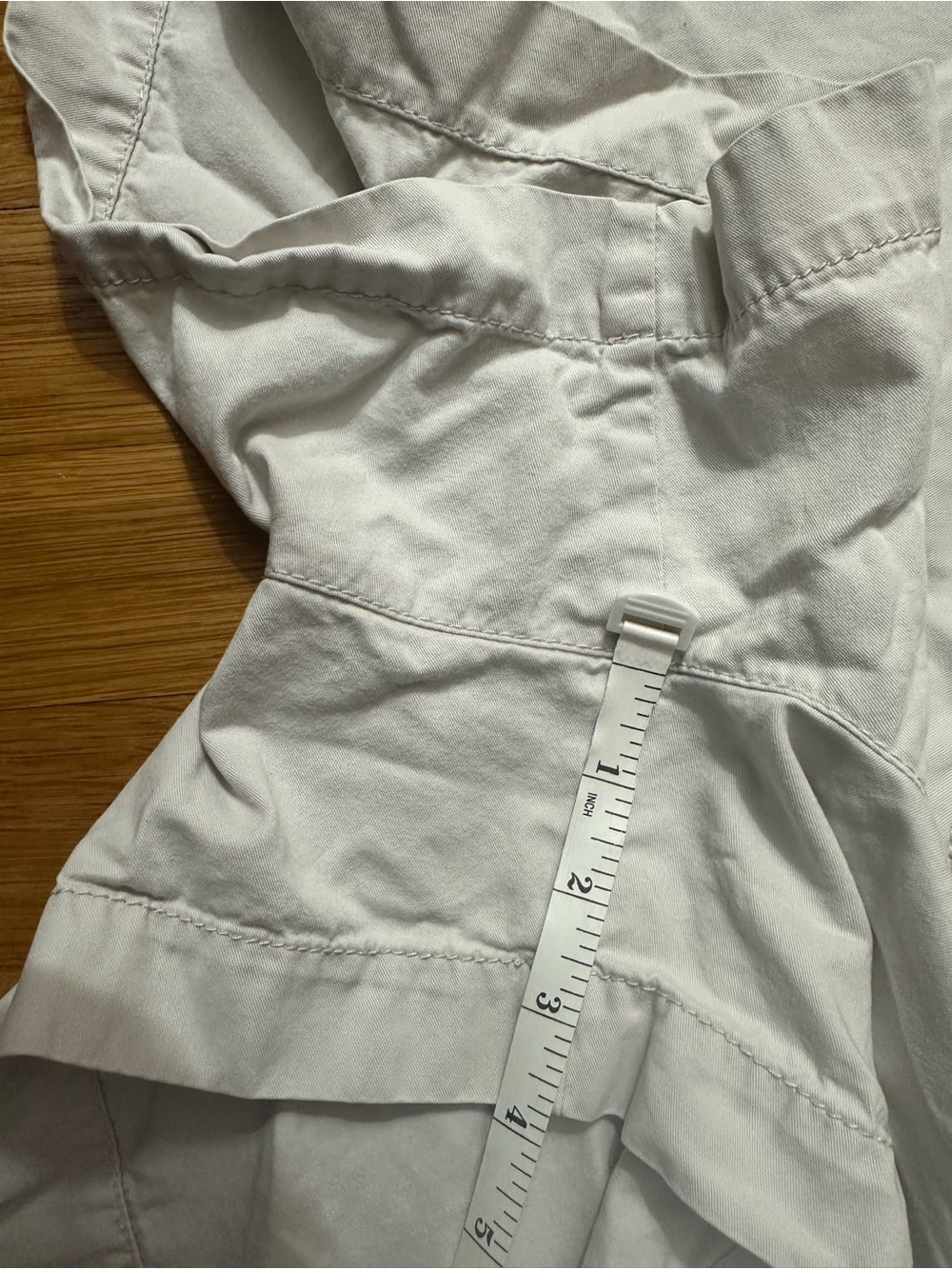LOFT Women’s Size 14 short Khaki color - Picture 4 of 6
